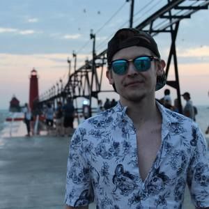 Meet your Posher, Bryan